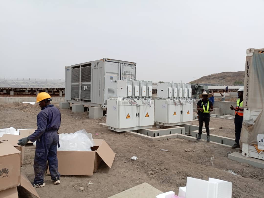DORMIC engineers on site during installation